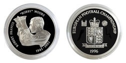EUROPEAN FOOTBALL CHAMPIONSHIP '96 "Bobby Moore C.B.E." Royal Mint Issue Silver Medal, Proof FDC